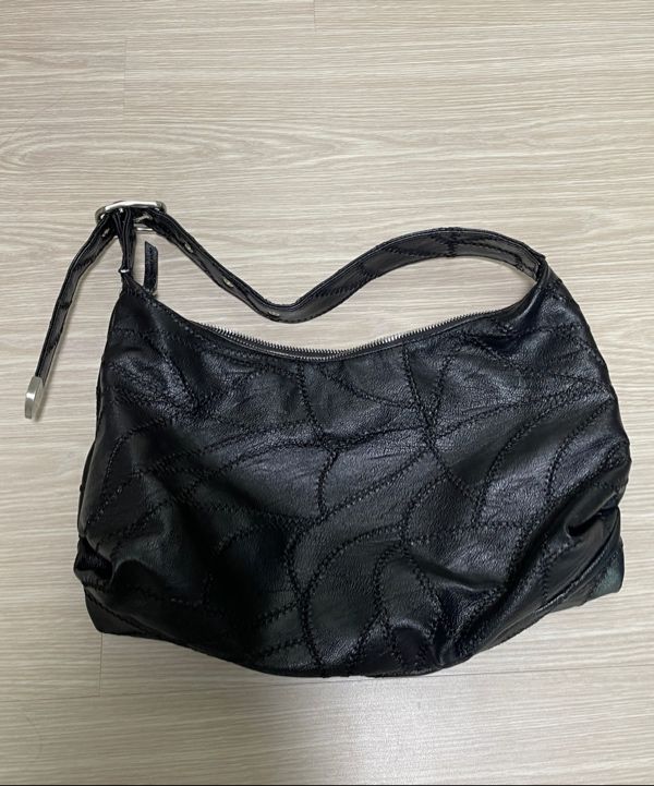 MUSINSA公式 | SAND MUSEUM CACTUS HOBO BAG MINI [Black]