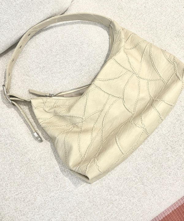 ☆SAND MUSEUM☆ CACTUS HOBO BAG MINI Silver SM2A0017 15th Restock) CACTUS HOBO BAG [Butter Yellow] - SAND MUSEUM