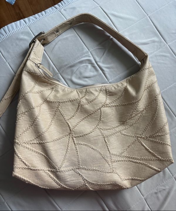 MUSINSA | SAND MUSEUM CACTUS HOBO BAG MINI [Butter Cream]