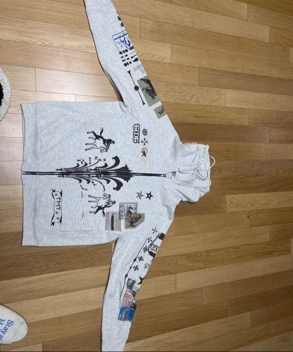 MUSINSA公式 | TOOMUCHTAX PRINTED WAFFLE ZIP-UP HOODIE (IVORY)