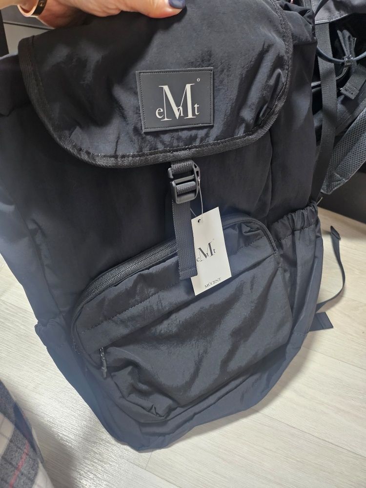 MUSINSA公式 | MUCENT ノーブ ワイドポケットバックパック 男女共用