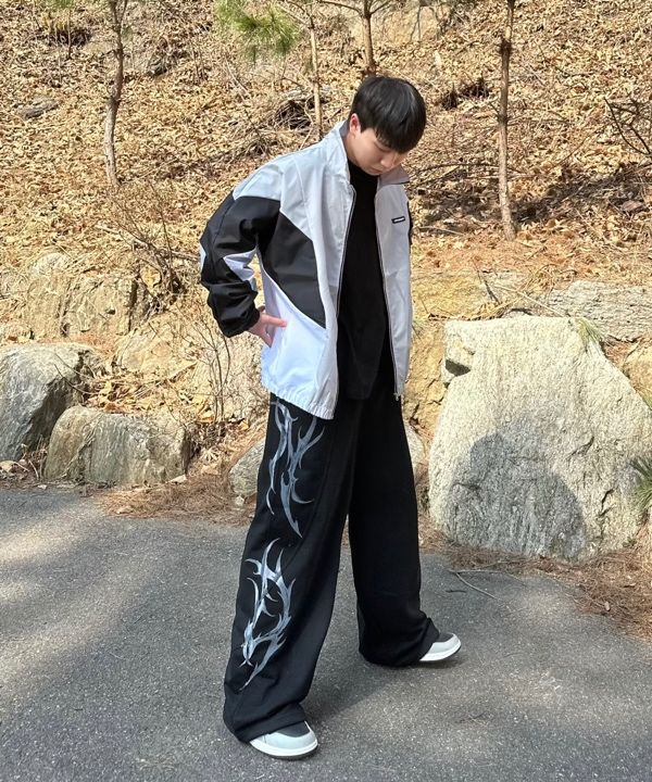早期完売★NOT4NERD★Dagger Tribal Logo Incision Sweat Pants MUSINSA | NOT4NERD Dagger Tribal Logo Incision Sweat Pants