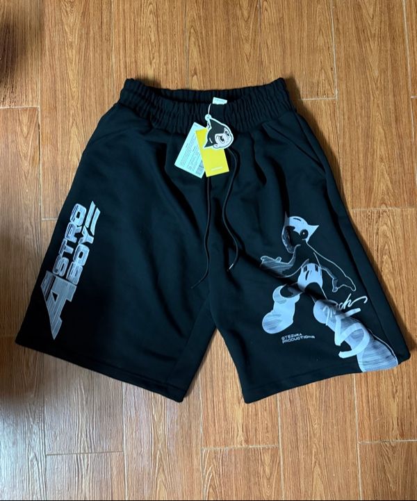★MAINBOOTH★[Astro Boy] Mach 5 Sweat Shorts(BLACK)★正規品 K-POPアイドル着用] [Astro Boy] Mach 5 Sweat Shorts(BLACK