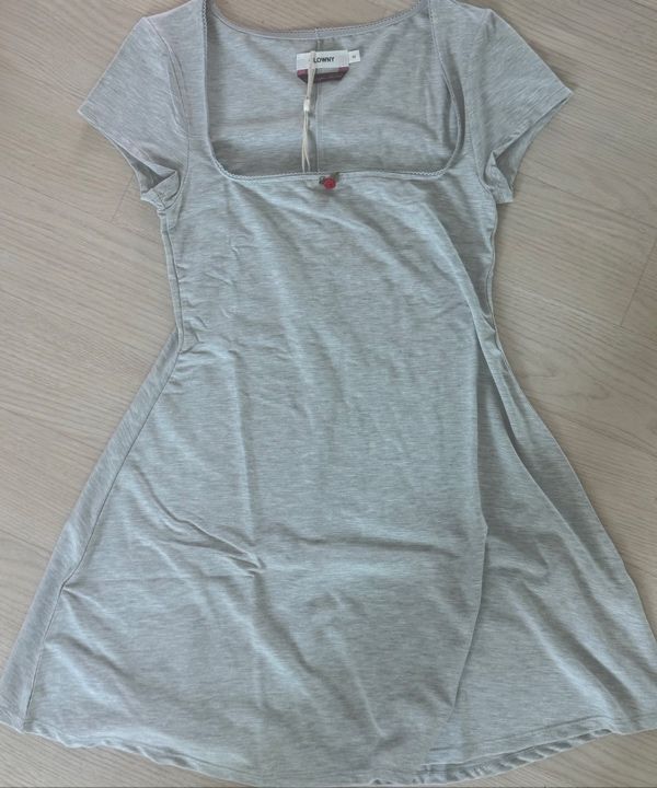 MUSINSA | GLOWNY ROSY SCOOP MINI DRESS (WHITE MELANGE)