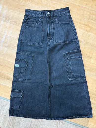 MUSINSA | RONRON CARGO HEART STITCH POCKET DENIM LONG SKIRT