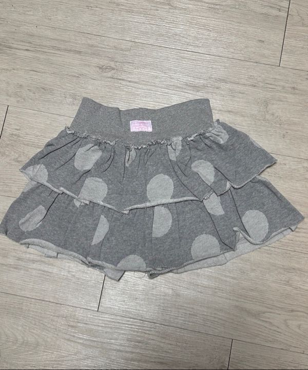 ★RONRON★BIG DOT CANCAN RUFFLE PANTSKIRT RONRON BIG DOT CANCAN RUFFLE PANTSKIRT GREY – SeoulSeoul