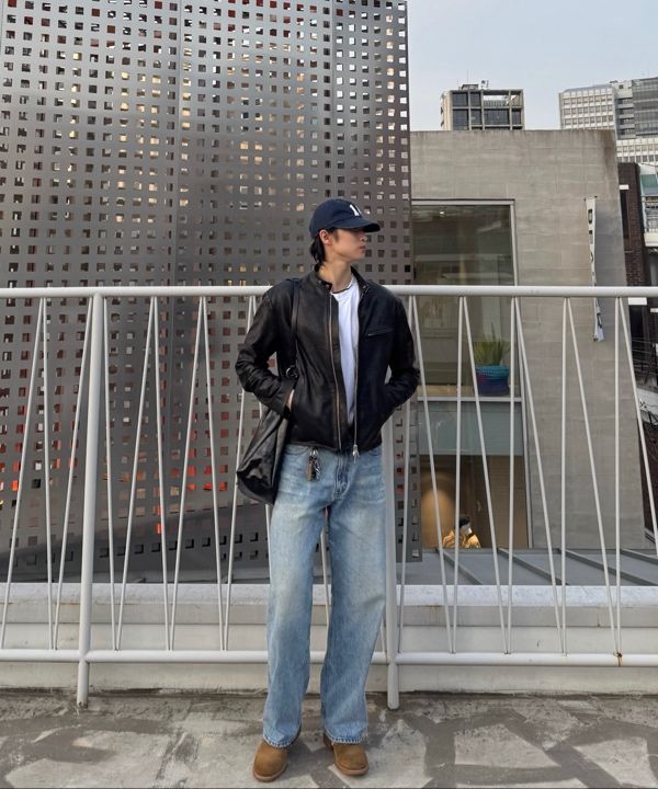 MUSINSA | COOR Dusty Embo Washed Denim Pants (Dusty Blue)