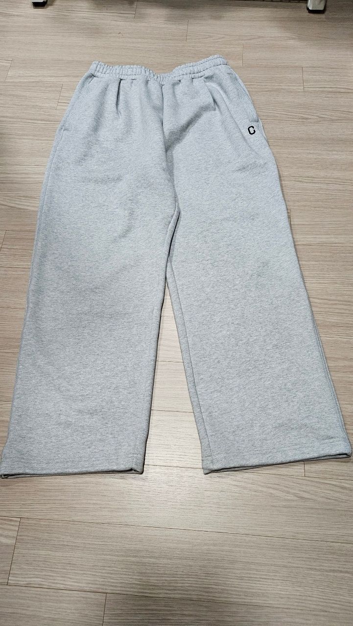 COVERNATのSemi-Wide C Logo Sweatpants 全3色 MUSINSA | COVERNAT Semi-Wide C Logo Sweatpants Dark Navy