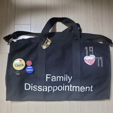 MUSINSA公式 | SCULPTOR Family Diss(appointment) Tote Bag Black