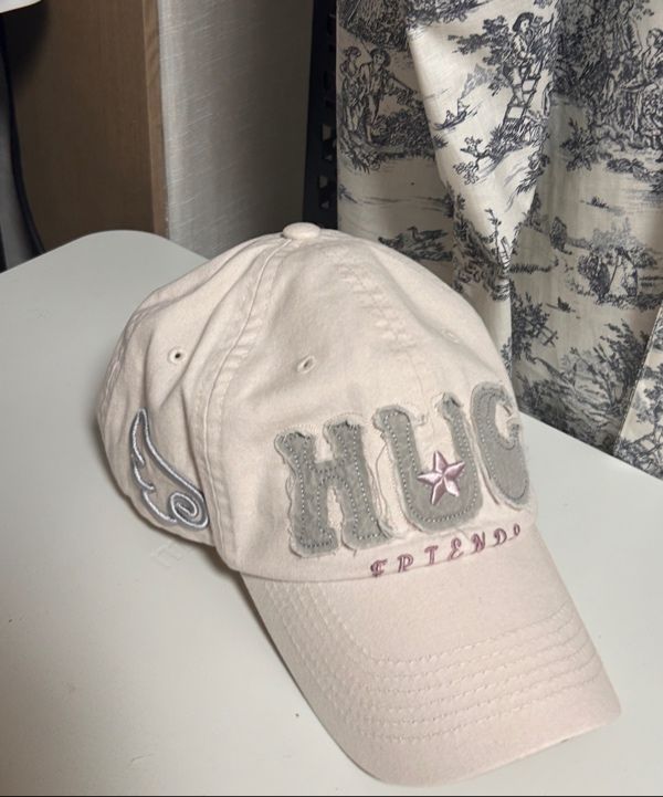MUSINSA | HUG YOUR SKIN Hug Friends Cap (Pink)