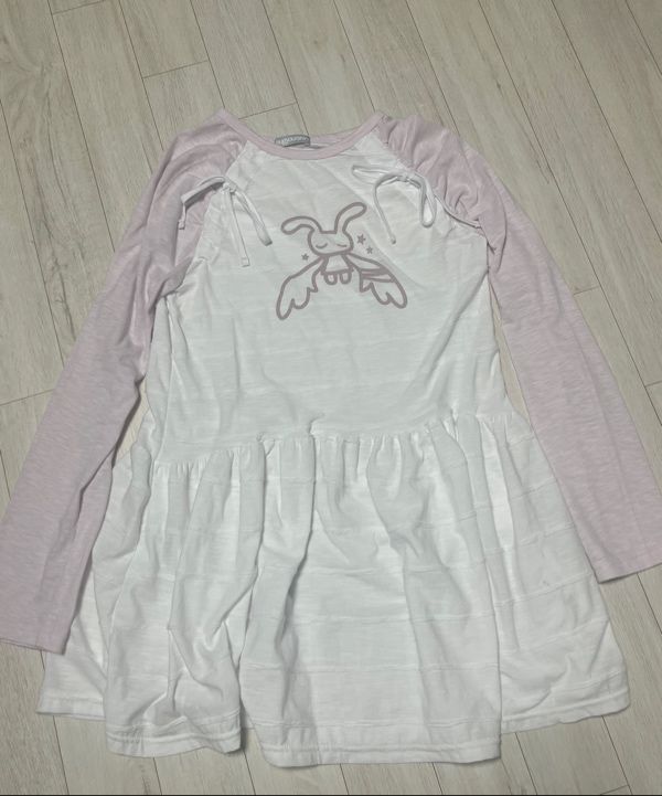 MUSINSA | HUG YOUR SKIN Angel Patch Raglan Dress (Grey)