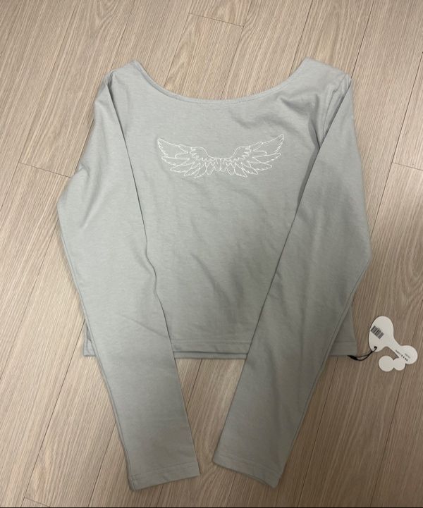 MUSINSA | HUG YOUR SKIN Angel Wing Top (Grey)