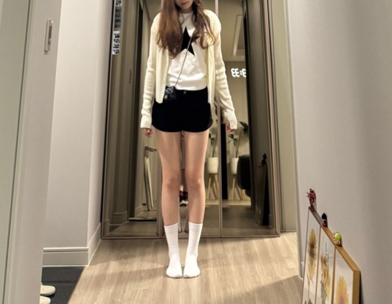 MUSINSA | YOUHEE STAR POINT T-SHIRTS WHITE