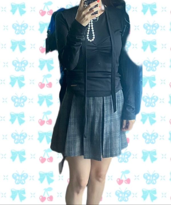 MUSINSA | MISEKI SEOUL Sheer layered scarf long sleeves CHARCOAL