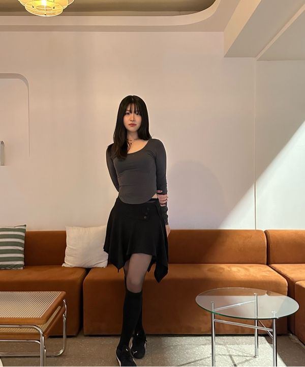 【Miseki SEOUL】25ss Unbalanced flow mini skirt MUSINSA | MISEKI SEOUL Unbalanced flow mini skirt BLACK