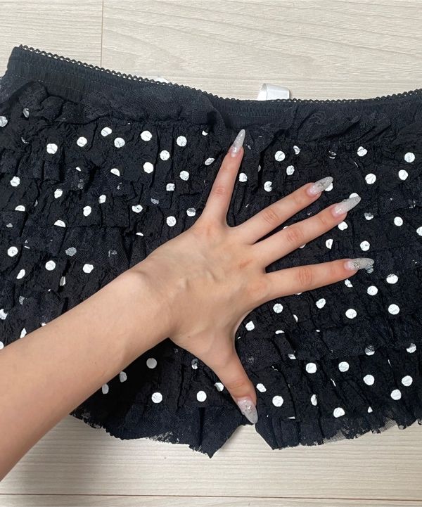 MUSINSA公式 | GLOWNY COCO DOT BLOOMER SHORTS (BLACK)