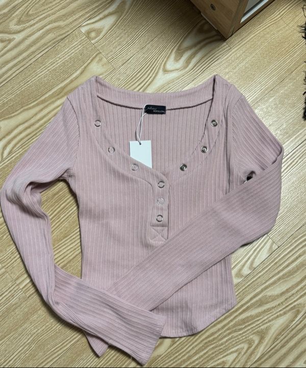 MUSINSA公式 | PLEASENOFOLLOW Bunny Snap Button Top ( Ver.1 ) (Pink)