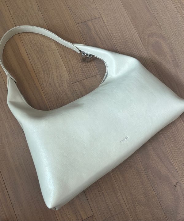 MUSINSA公式 | STAND OIL Plump Bag Large · Plump Bag Large