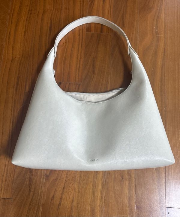 STAND OIL Plump Bag プランプバッグ(クリーム) STAND OIL Plump Bag Large cream STAND OIL ホワイト プランプバッグ
