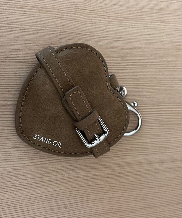 MUSINSA | STAND OIL Belted Mirror Keyring · Belted Mirror