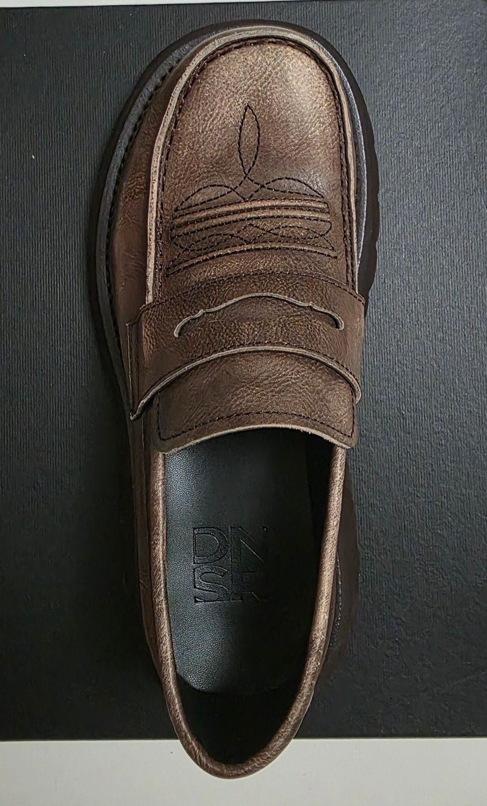 DNSR ■ Mammoth Western Horseleather Loafer 000000015700_FYUFrMr.jpg