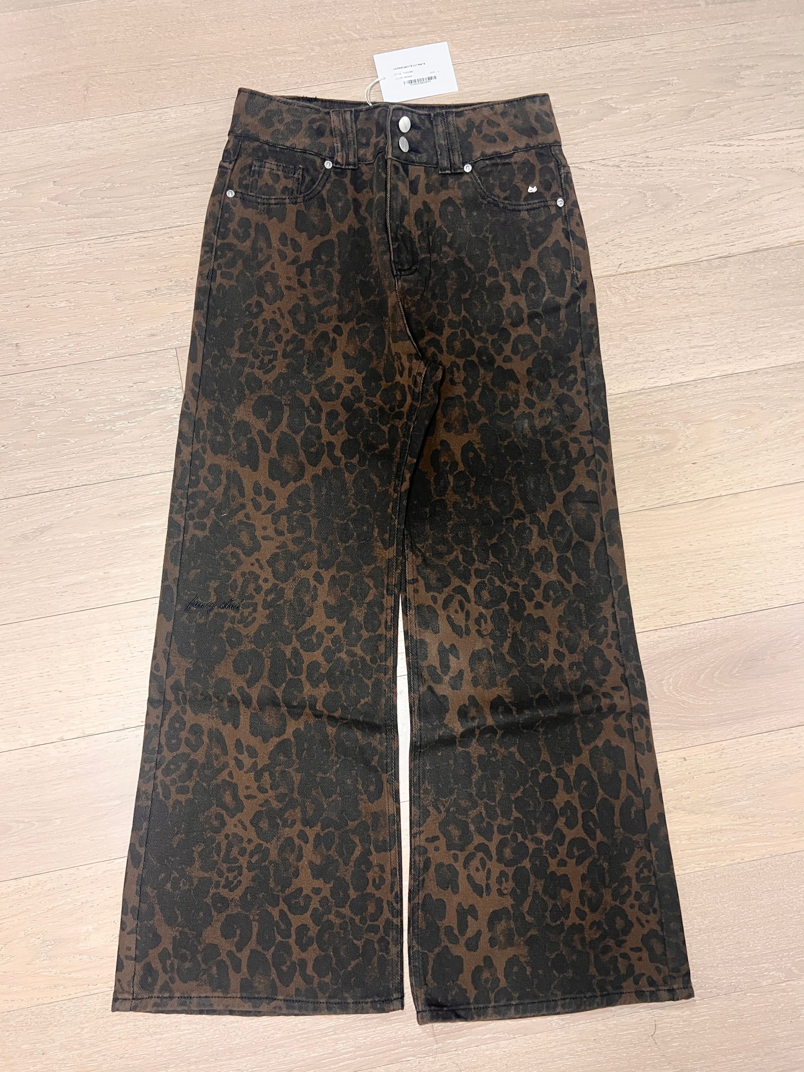 【FANCY CLUB】LEOPARD BOOTS CUT PANTS ★韓国人気★ 追跡付 FANCY CLUB LEOPARD BOOTS CUT PANTS 5BMM189