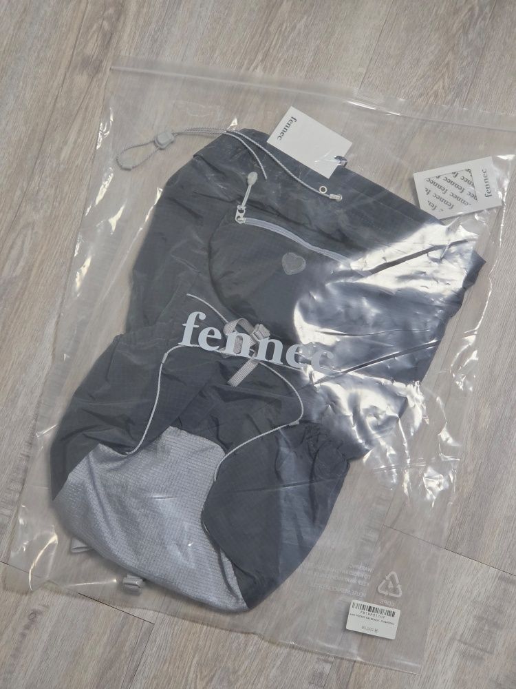 MUSINSA公式 | fennec AIRY POCKET BACKPACK - CHARCOAL