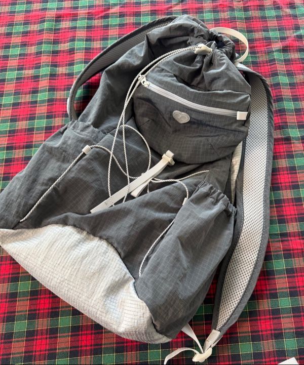 韓国商品/FENNEC AIRY POCKET BACKPACK AIRY POCKET BACKPACK - WHITE - Fennec