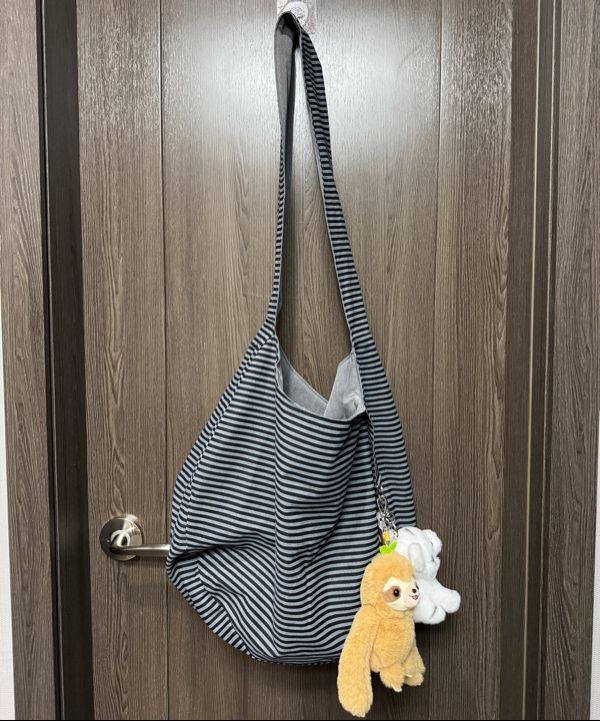 ITZAVIBE リバーシブルストライプバッグ MUSINSA公式 | ITZAVIBE REVERSIBLE STRIPE BAG