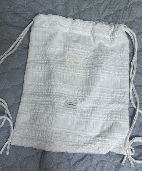 MUSINSA公式 | MARGARIN FINGERS LACE FRILL STRING BAG (WHITE)