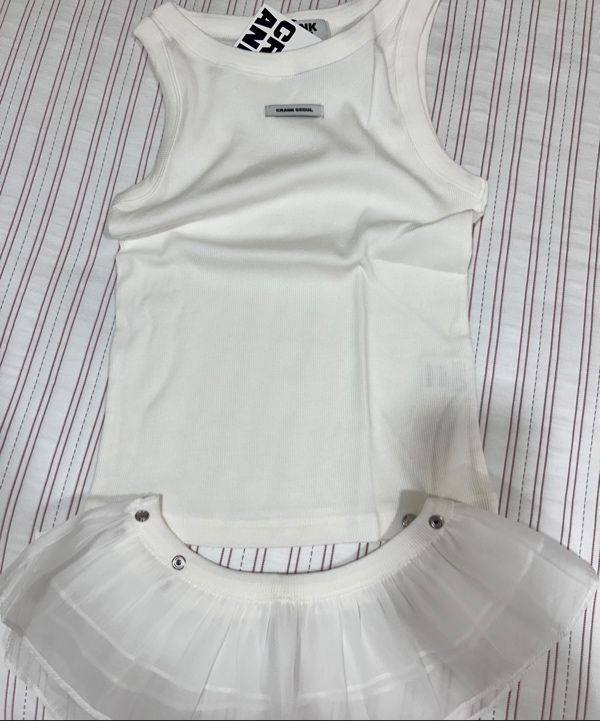 トップス CRANK Frill Snap Sleeveless White CRANK】FRILL SNAP SLEEVELESS – PRESSING WEB SHOP