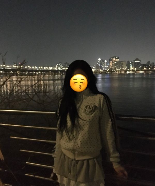 MUSINSA公式 | CRANK ローズドットトラックジャケット_オートミール