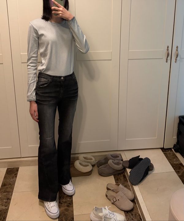MUSINSA | SYNERJYN 102 CAT WASHING MID-RISE JEANS BLACK