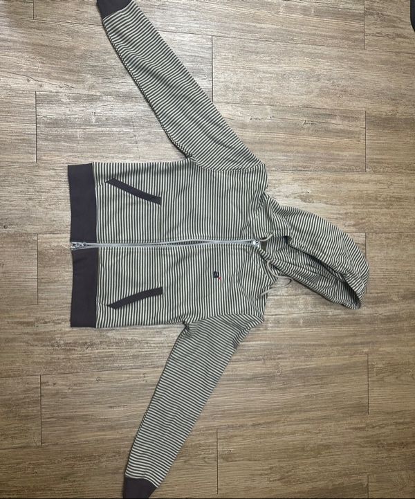 MUSINSA公式 | AEAE STRIPE SMALL LETTER HOOD ZIP UP [KHAKI]