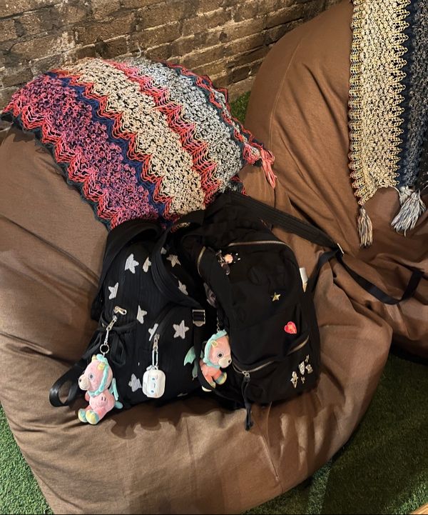 MUSINSA | MUWM Nest Sling Backpack (Black Star)