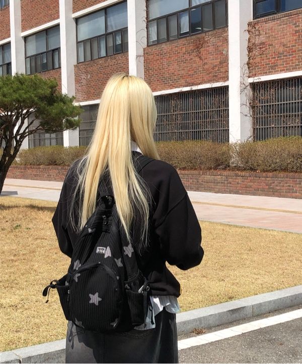 MUSINSA | MUWM Nest Sling Backpack (Black Star)