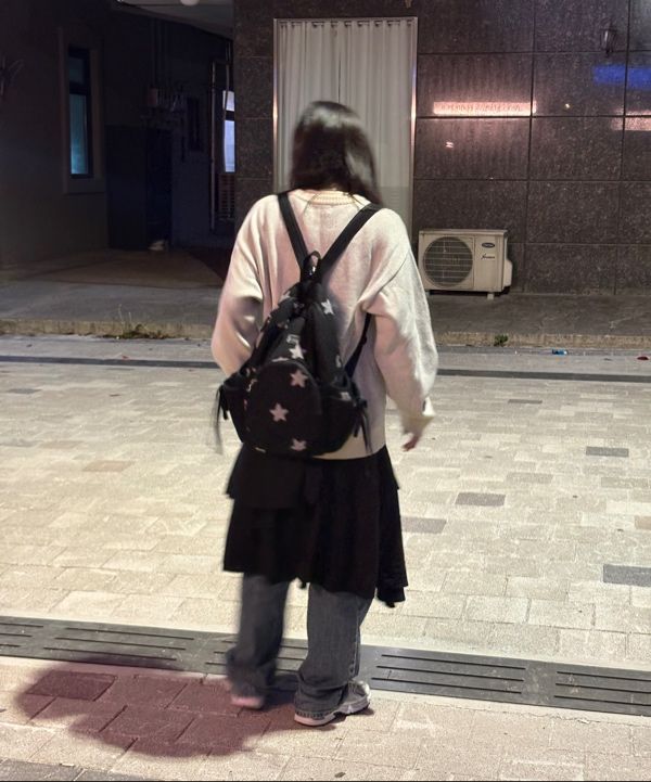 MUSINSA公式 | MUWM Nest Sling Backpack (Black Star)