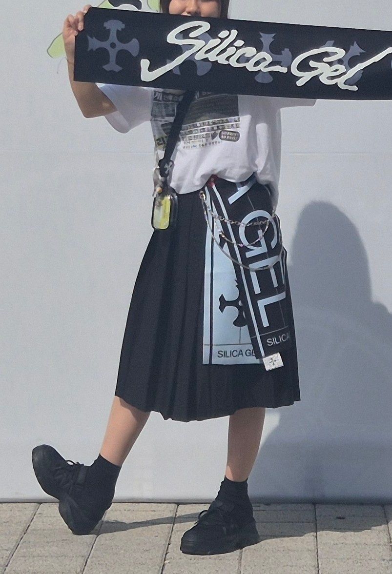 MUSINSA公式 | CHICKS クラシックプリーツミディスカートブラック