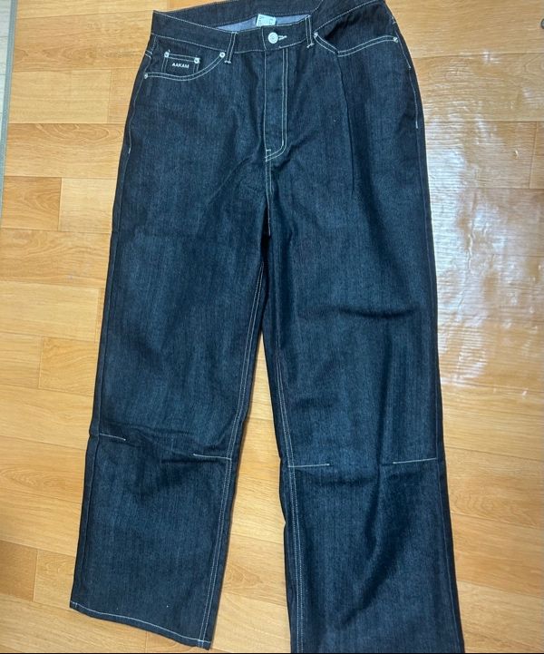 MUSINSA公式 | AAKAM Snake Printed Denim Pants (Black)