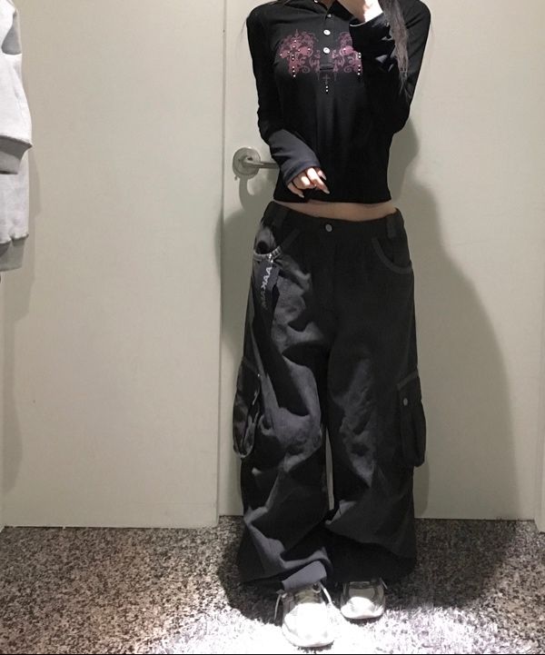 MUSINSA公式 | AAKAM Knee Pin-tuck Contrast Cargo Pants (Black)