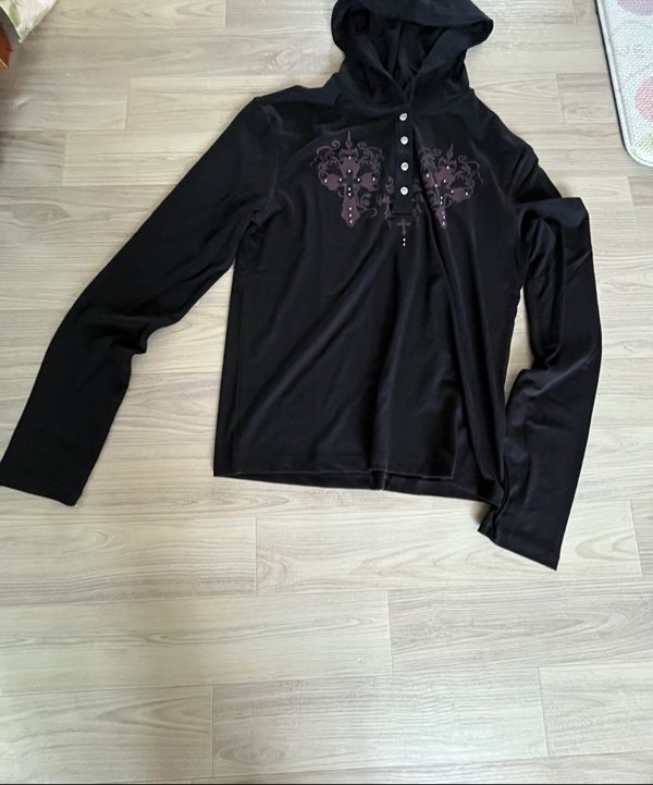 MUSINSA | AAKAM Studded CROS2 Hooded Long Sleeve (Black)