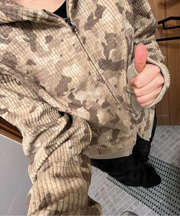MUSINSA | AAKAM 98 Patch Camouflage Zip-Up Hoodie (Khaki)