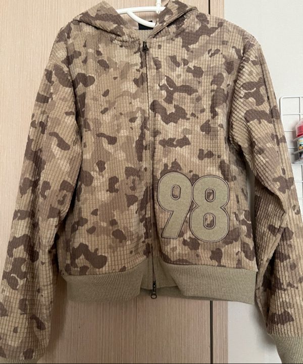 【AAKAM】98 Patch Camouflage Zip-Up Hoodie★韓国人気★追跡付 MUSINSA | AAKAM 98 Patch Camouflage Zip-Up Hoodie (Khaki)