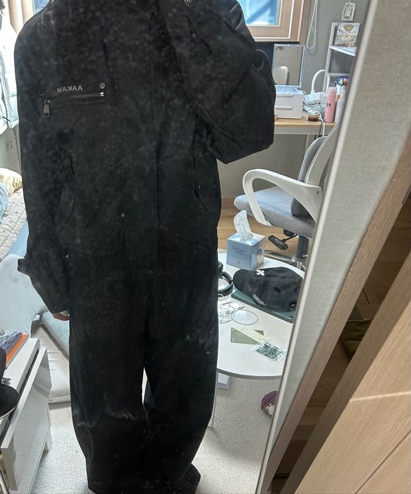 MUSINSA公式 | AAKAM High-Neck Button Jacket (Black)