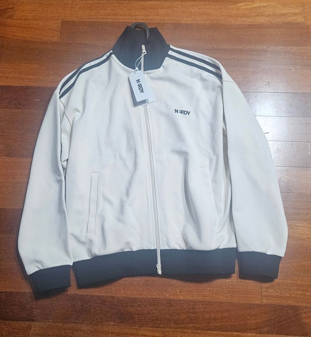 MUSINSA | NDY (nerdy) Classic NY Track Top (Cream/Pale Blue