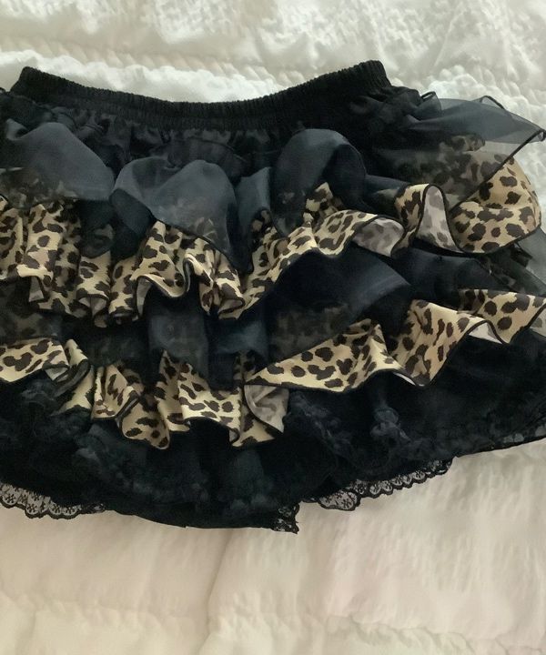 MUSINSA | ILLIO Leopard tutu shorts
