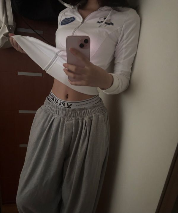 MUSINSA公式 | SCULPTOR Flag Track Zip-Up White