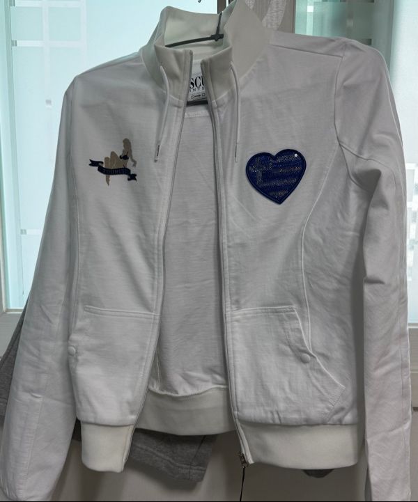 MUSINSA | SCULPTOR Flag Track Zip-Up White