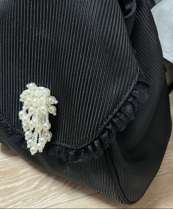 TYPESERVICE ♥ Pearl Trim Ruffled 2-Way Bag/追跡付 MUSINSA公式 | TYPESERVICE Pearl Trim Ruffled 2-Way Bag [Black]