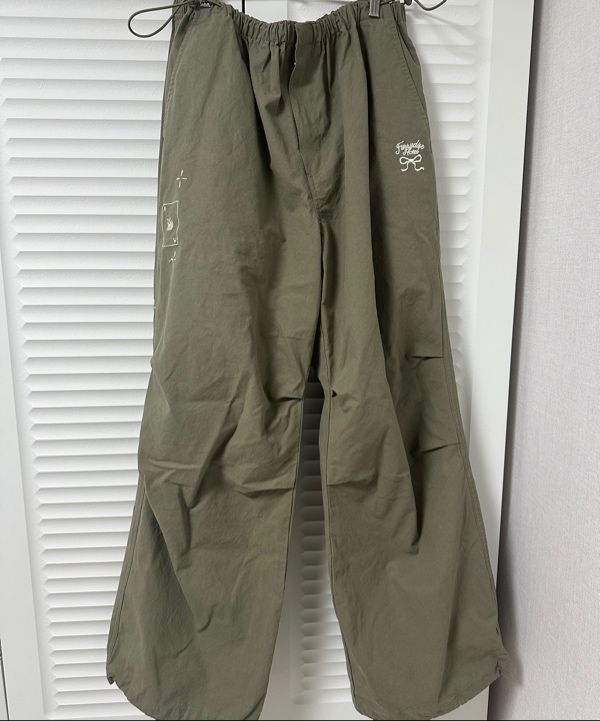 ★2025FW新作★RONRON★DRAWING STITCH PARACHUTE PANTS MUSINSA | RONRON DRAWING STITCH PARACHUTE PANTS BLACK